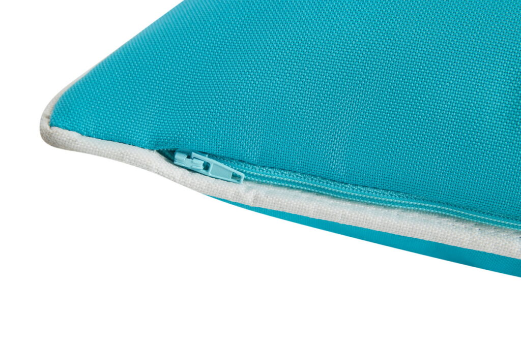 solid color outdoor cushion with piping