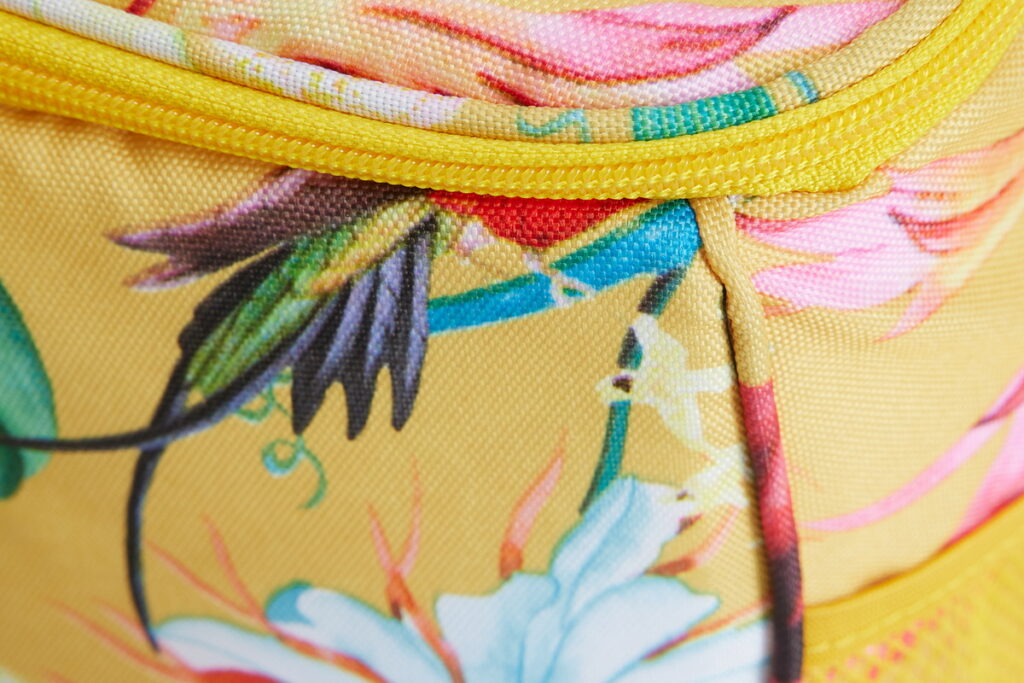Printed Cooler Bags – Tropical Insulated Picnic Totes tropical print oxford cloth insulated cooler bag product photo