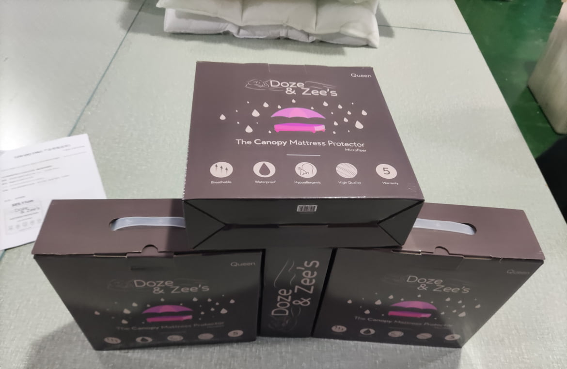 Custom branded polybag packaging — OEM bedding manufacturer