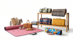 custom picnic blankets sample for outdoor blanket OEM and retail programs