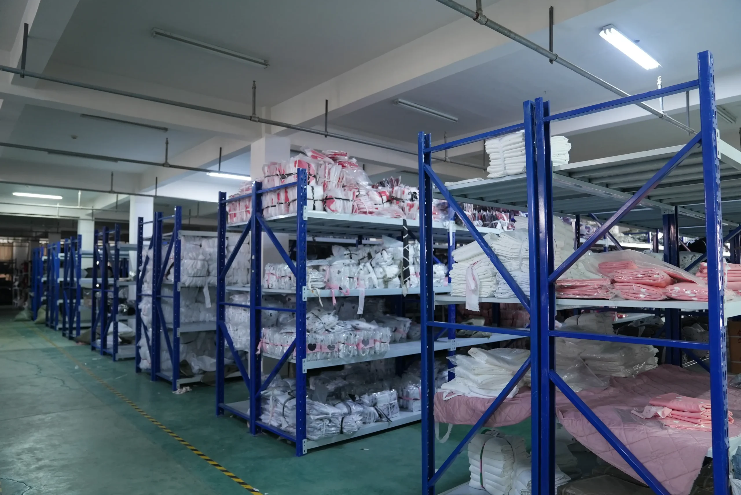 Finished towel packing and labeling line